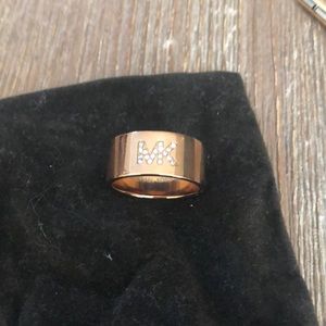 Michael Kors ring